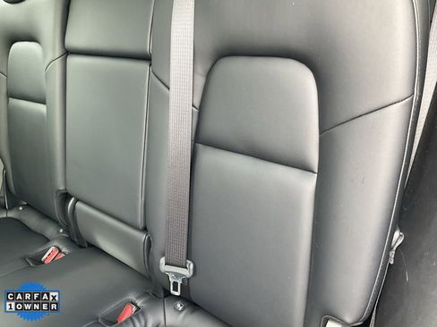 Used 2020 Tesla Model Y Long Range image 30