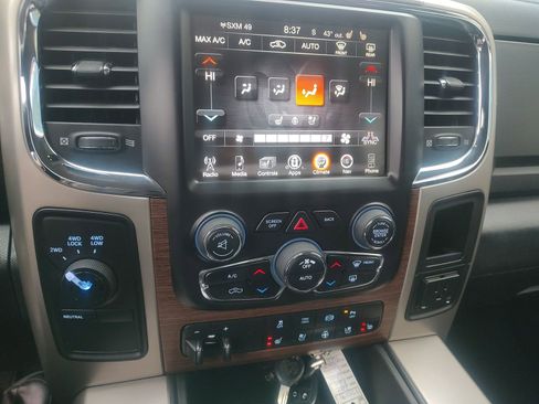 Used 2014 RAM 2500 Laramie image 15