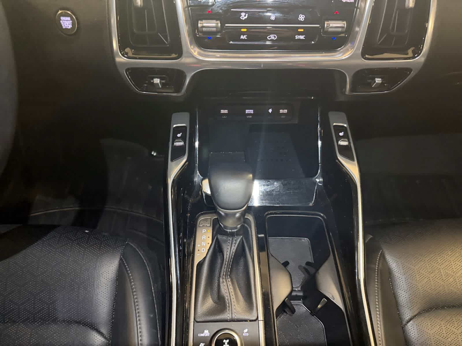 Used 2022 Kia Sorento SX AWD/4WD image 12