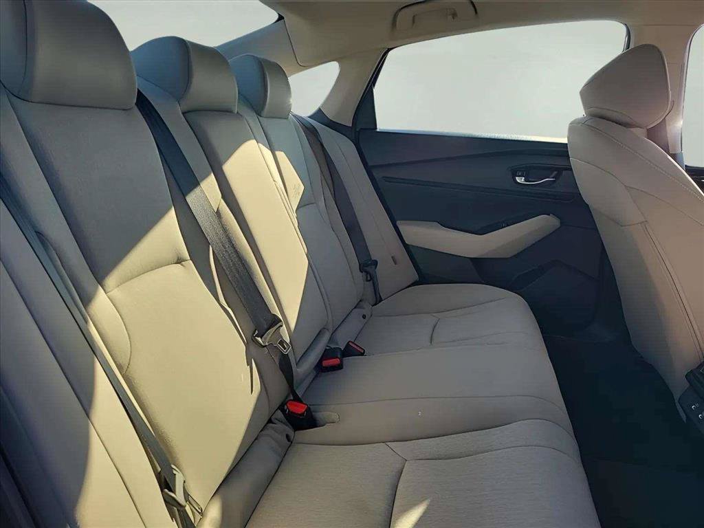 Used 2025 Honda Accord LX image 20
