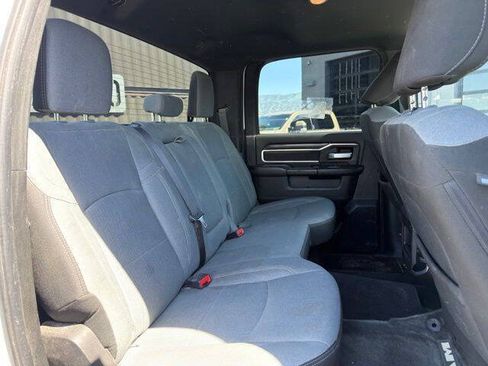 Used 2024 RAM 2500 Big Horn w/ Off Road Package AWD/4WD image 12