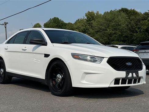 Used 2018 Ford Taurus Police Interceptor AWD image 4