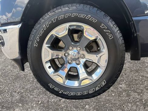 Used 2019 RAM 1500 Big Horn AWD/4WD image 14