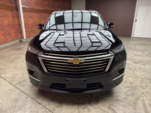 Used 2023 Chevrolet Traverse High Country AWD/4WD image 8