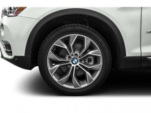 Used 2015 BMW X3 xDrive28i image 12