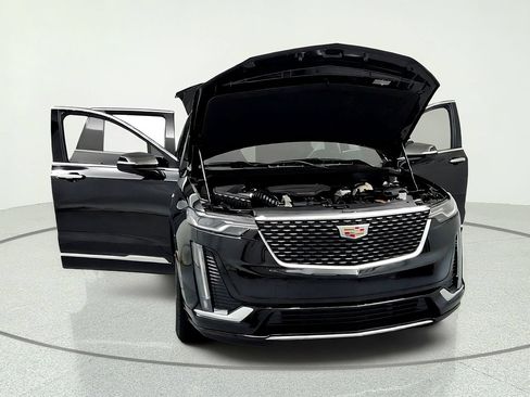 Certified 2024 Cadillac XT6 Premium Luxury w/ LPO, Floor Liner Package AWD/4WD image 15
