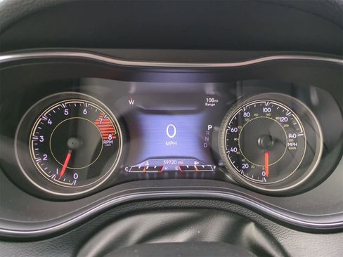 Certified 2019 Jeep Cherokee Trailhawk w/ Cold Weather Group image 33