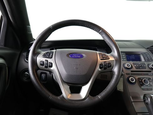 Used 2015 Ford Taurus SEL image 28