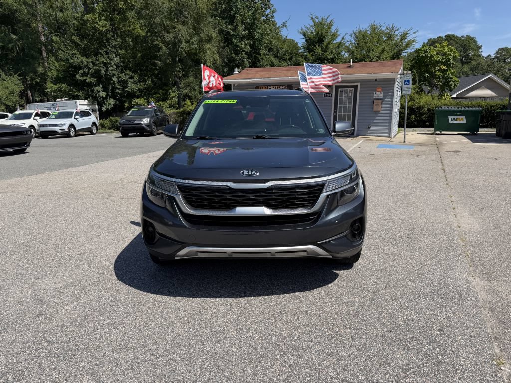 Used 2021 Kia Seltos S AWD/4WD image 2