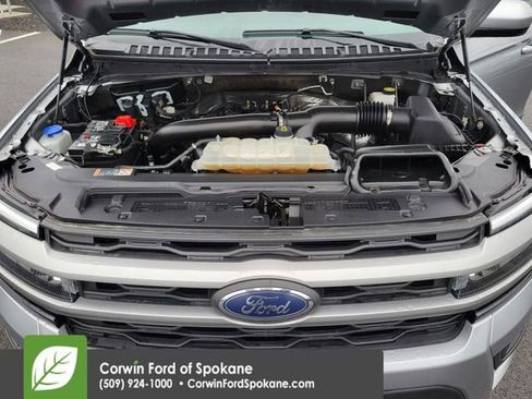 Used 2024 Ford Expedition XLT image 41