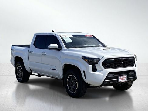 Certified 2024 Toyota Tacoma TRD Sport w/ TRD Sport Upgrade Package image 12