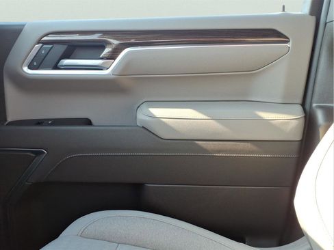 New 2026 Chevrolet Silverado 1500 LT image 23