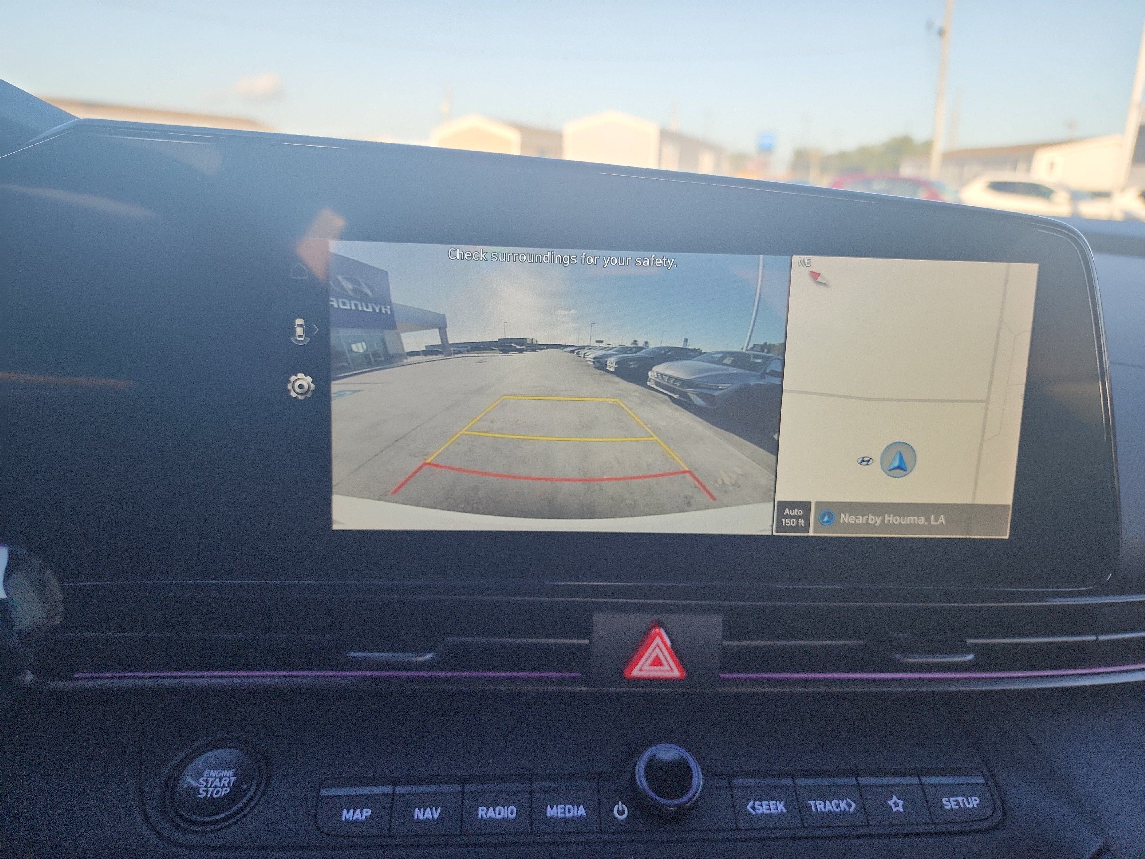 Used 2025 Hyundai Elantra SEL FWD image 25