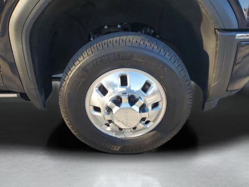Used 2024 GMC Sierra 3500 Denali Ultimate image 29