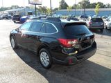 Used 2018 Subaru Outback 2.5i Premium image 5