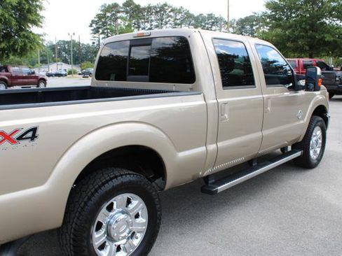 Used 2012 Ford F250 Lariat w/ Chrome Pkg AWD/4WD image 11