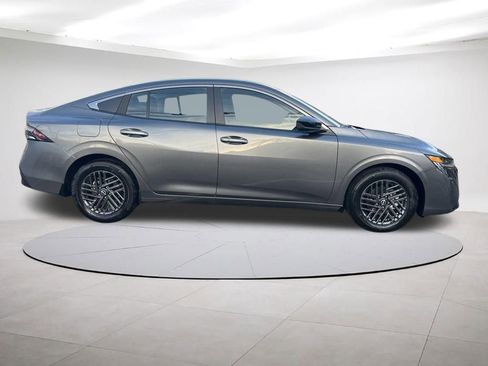 New 2026 Nissan Sentra SV w/ SV Convenience Package FWD image 6