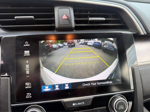 Used 2016 Honda Civic Touring image 26