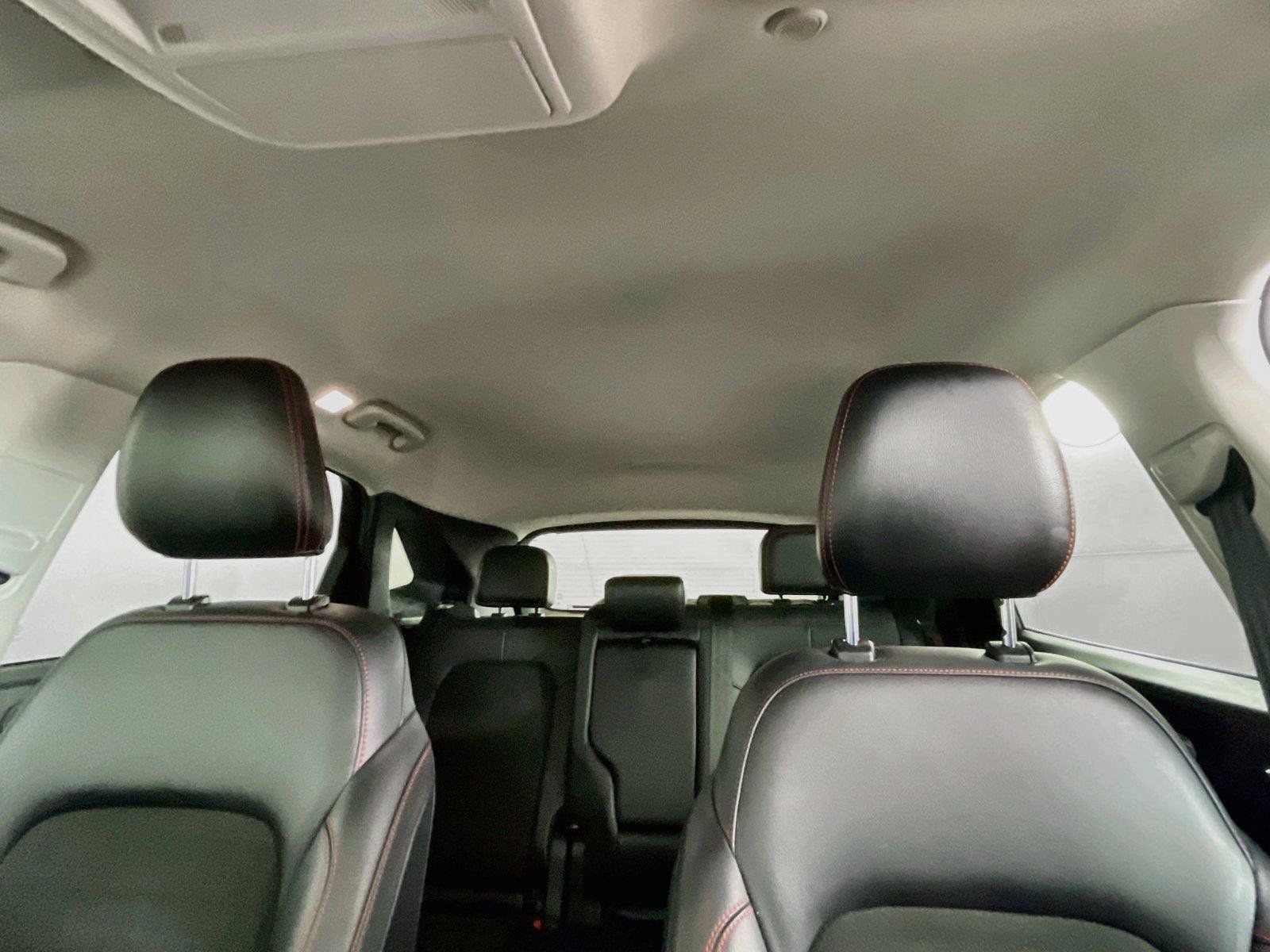 Used 2022 Ford Escape SEL w/ SEL Stealth AWD Package image 11