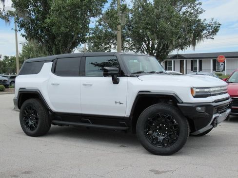 New 2026 GMC Hummer EV SUV image 2