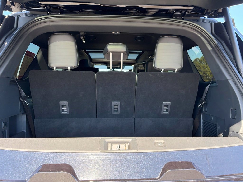 Used 2026 Ford Expedition Platinum w/ Stealth Performance Package AWD/4WD image 37