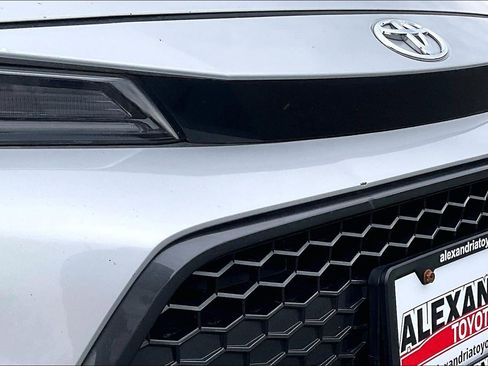 Used 2020 Toyota Corolla SE w/ Carpet Mat Package (TMS) image 28