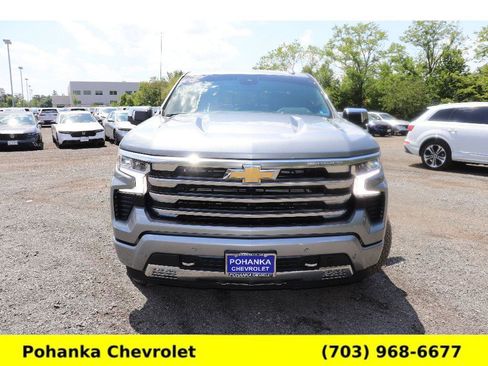 Used 2023 Chevrolet Silverado 1500 High Country w/ Z71 Off-Road Package AWD/4WD image 2