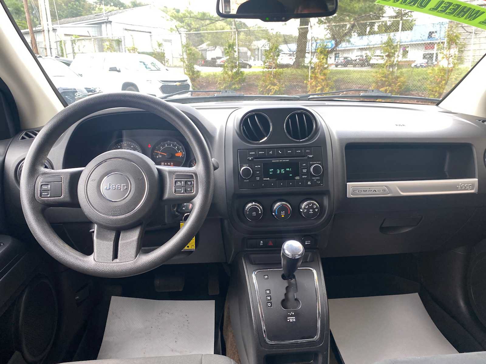 Used 2014 Jeep Compass Sport w/ Power Value Group AWD/4WD image 7
