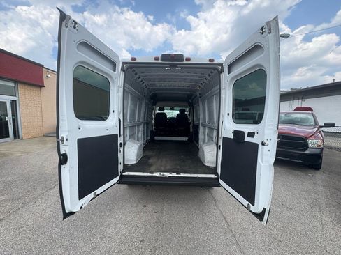 Used 2021 RAM ProMaster 2500 FWD image 18