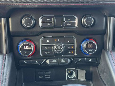 Used 2021 Chevrolet Tahoe RST w/ Luxury Package RWD image 35
