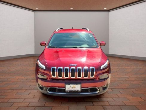 Used 2016 Jeep Cherokee Limited AWD/4WD image 2