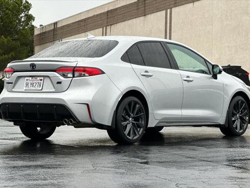 Certified 2024 Toyota Corolla SE image 2