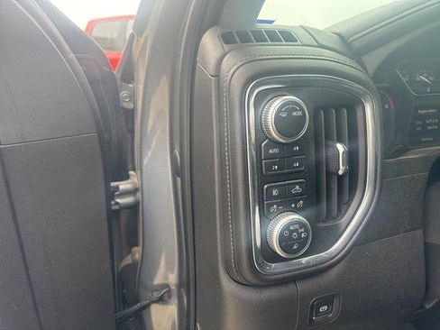 Used 2020 GMC Sierra 1500 SLT image 24