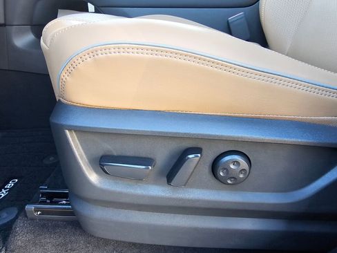 New 2025 INFINITI QX80 Luxe image 28