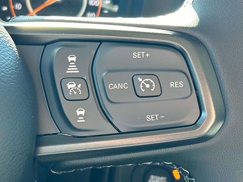 New 2026 Jeep Gladiator Sport image 23