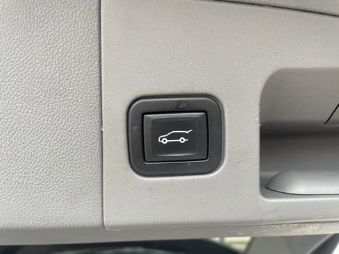 Used 2020 Cadillac XT5 Premium Luxury image 45