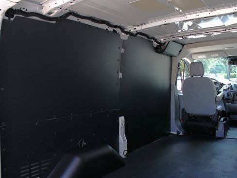 Used 2019 Ford Transit 150 130 Low Roof RWD image 30