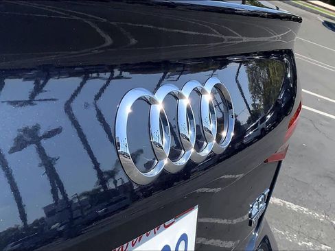Used 2017 Audi A4 2.0T Premium Plus AWD/4WD image 30