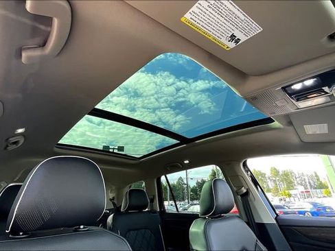 New 2025 Volkswagen Atlas SEL Premium R-Line image 26