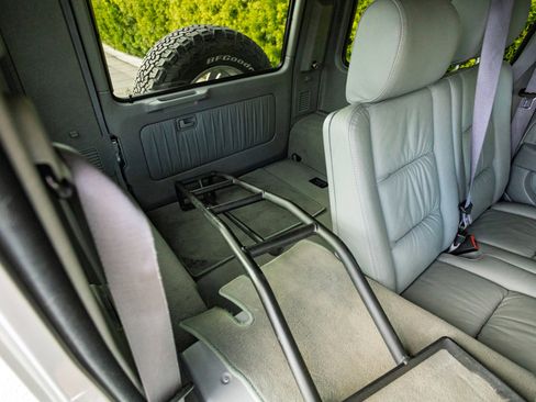 Used 2009 Mercedes-Benz G 550 image 19