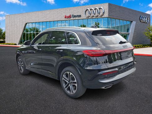 Used 2025 Audi Q5 Premium w/ Convenience Package AWD/4WD image 4
