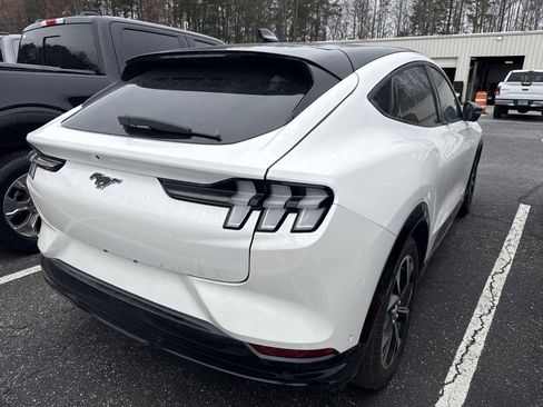 Used 2023 Ford Mustang Mach-E Premium image 19