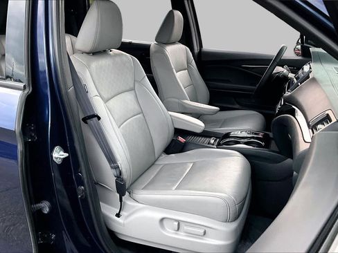 Used 2023 Honda Passport Elite image 9