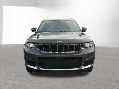 Used 2023 Jeep Grand Cherokee L Limited AWD/4WD image 8