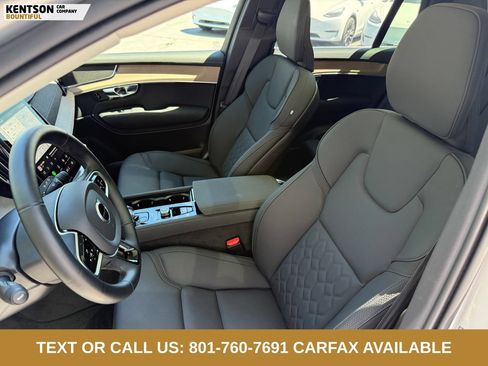 Used 2025 Volvo XC90 B6 Plus AWD/4WD image 25