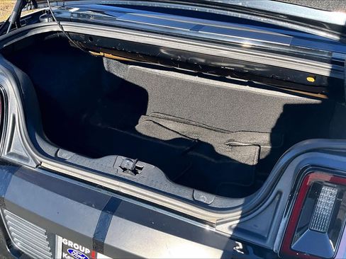 Used 2013 Ford Mustang GT Premium image 29