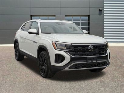 New 2026 Volkswagen Atlas Cross Sport SE