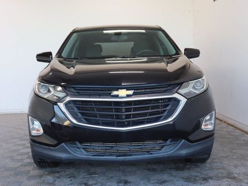 Used 2019 Chevrolet Equinox LT FWD image 2