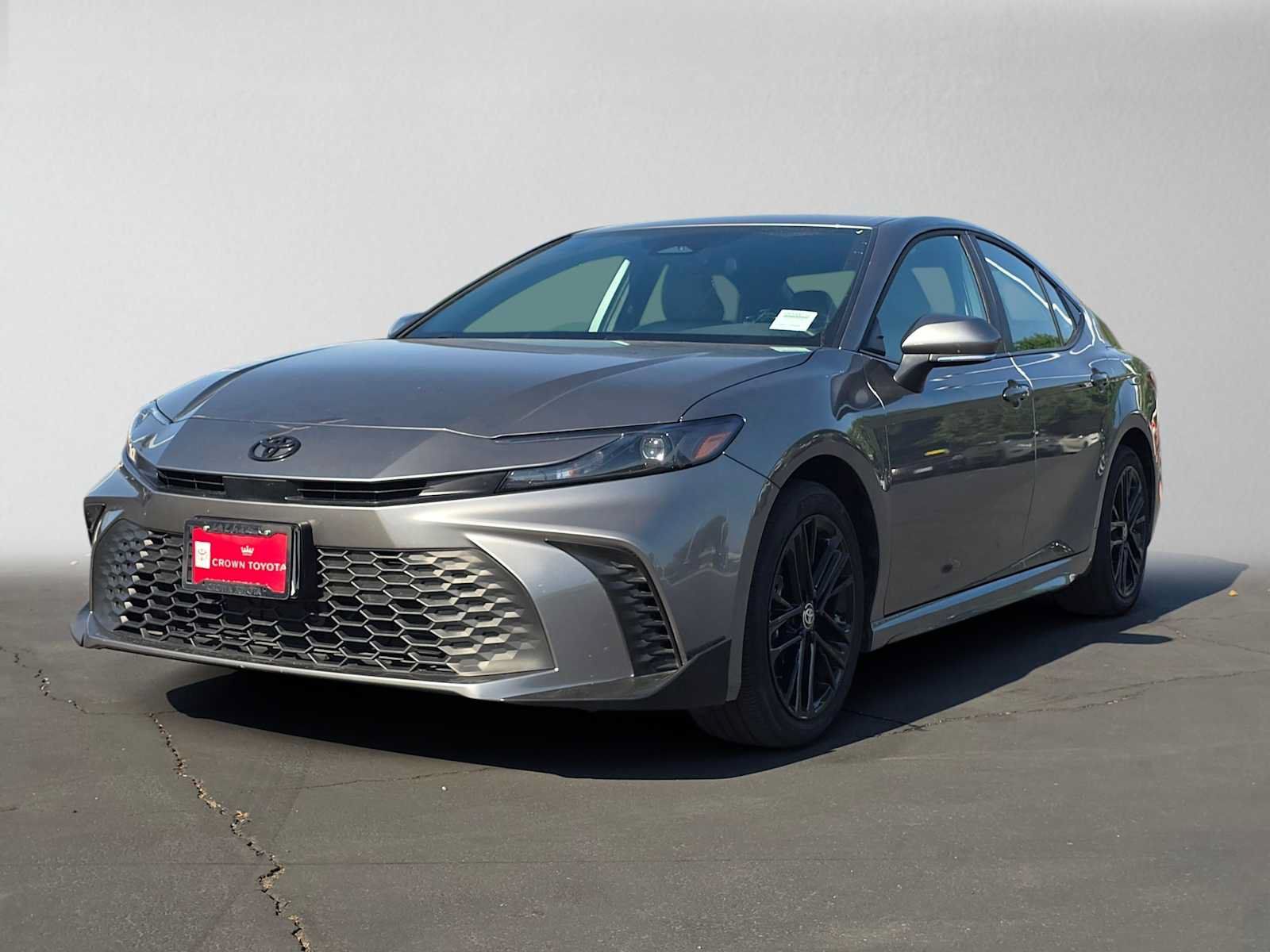 Used 2026 Toyota Camry SE AWD/4WD image 7
