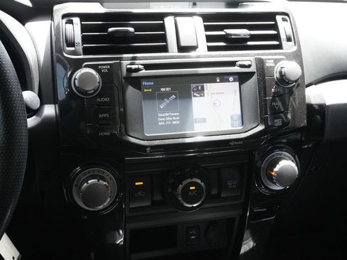 Used 2015 Toyota 4Runner Trail Premium AWD/4WD image 15